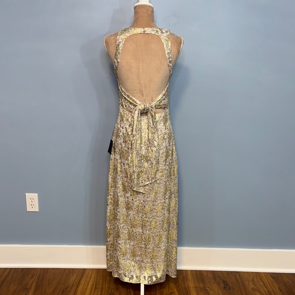Lulu's Sleeveless Floral Maxi Dress in gold and Cream - Picture 7 of 13